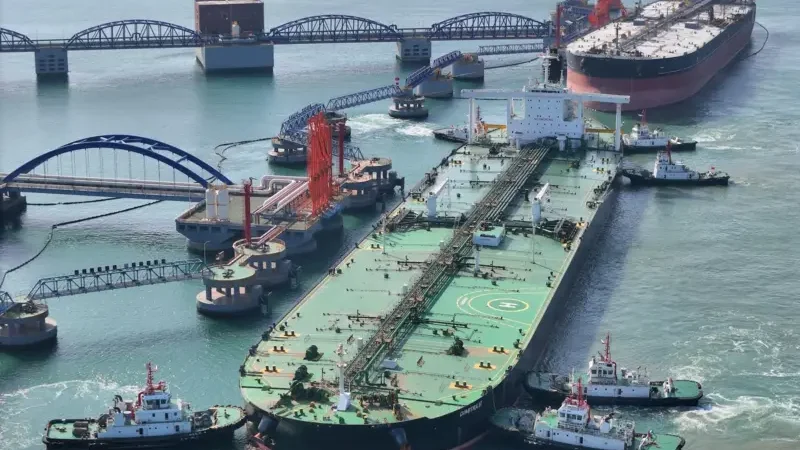 Os EUA sancionam mais seis navios após apreenderem petroleiro próximo à Venezuela