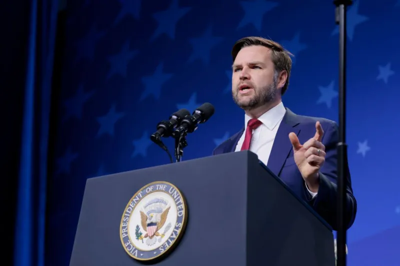 O vice-presidente dos EUA, JD Vance, tem sido vocal sobre como sua fé católica influenciou sua política
