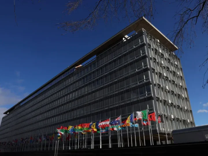 EUA se retira formalmente da Organização Mundial da Saúde