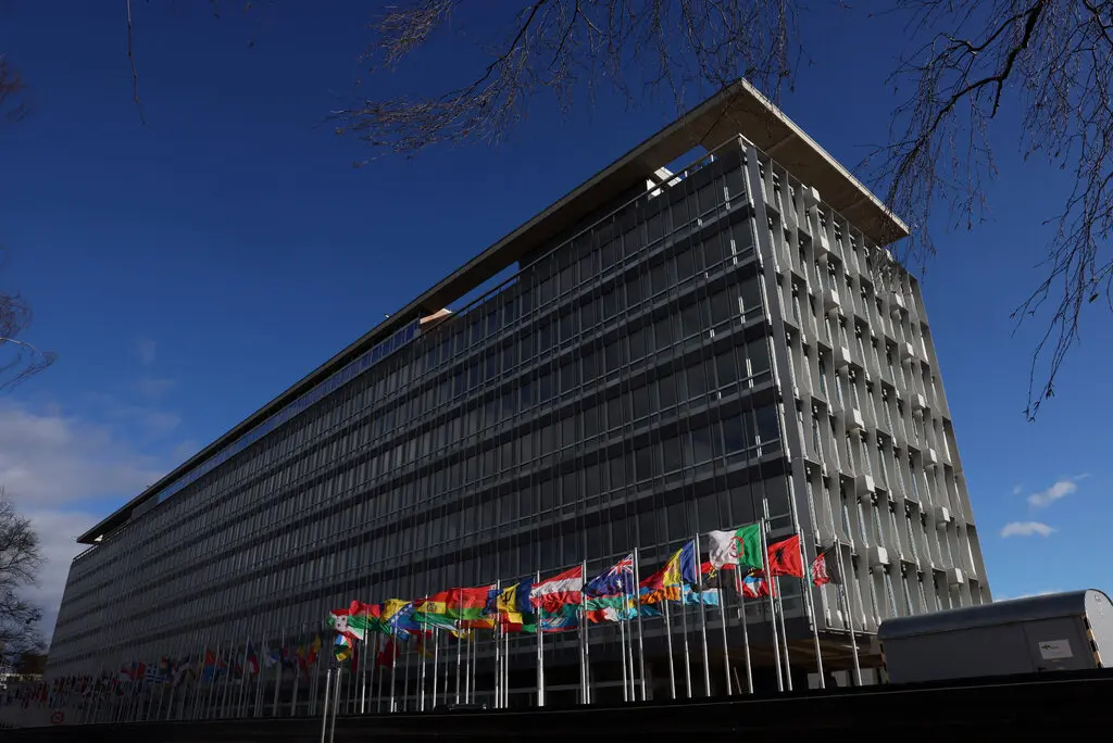 EUA se retira formalmente da Organização Mundial da Saúde