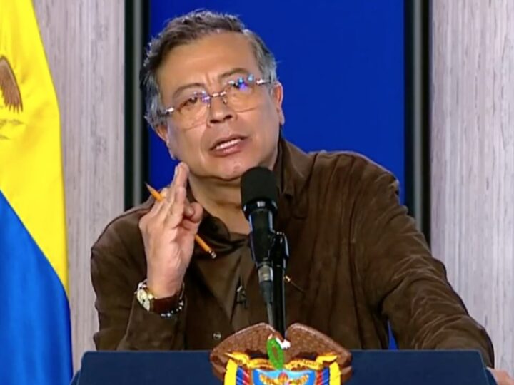 Petro volta a defender a reconstrução da Gran Colombia