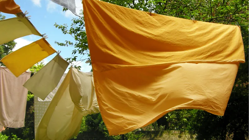 Por que talvez você queira trocar de roupa de cama com mais frequência